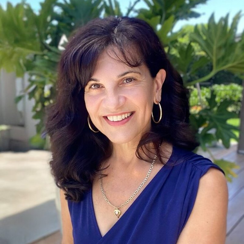 Linda Denaro, AMDRAS Elder Mediation Specialist and Family Dispute Resolution Practitioner